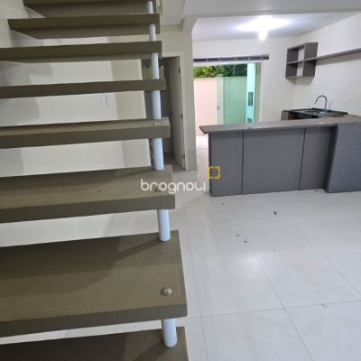 Casa com 80m², 2 quartos, 1 garagem, no bairro Rio Vermelho em Florianópolis