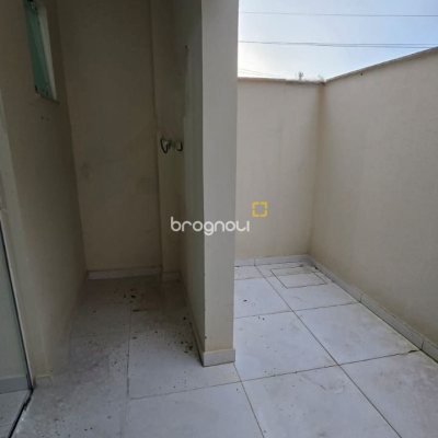 Casa com 80m², 2 quartos, 1 garagem, no bairro Rio Vermelho em Florianópolis