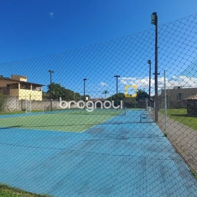 Casa de Condomínio com 214m², 4 quartos (sendo 1 suíte), 3 garagens, no bairro Campeche em Florianópolis