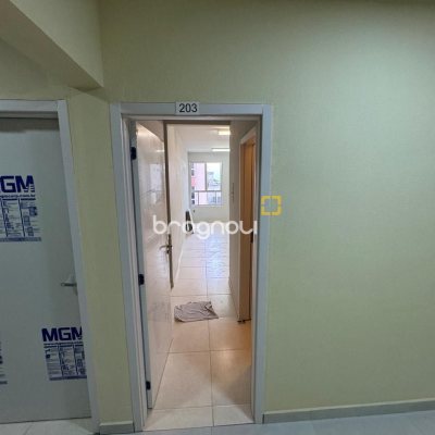 Sala com 25m², no bairro Centro em Florianópolis