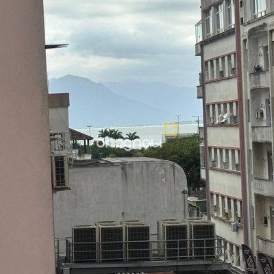 Sala com 25m², no bairro Centro em Florianópolis