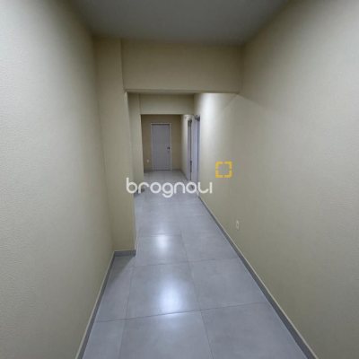 Sala com 25m², no bairro Centro em Florianópolis