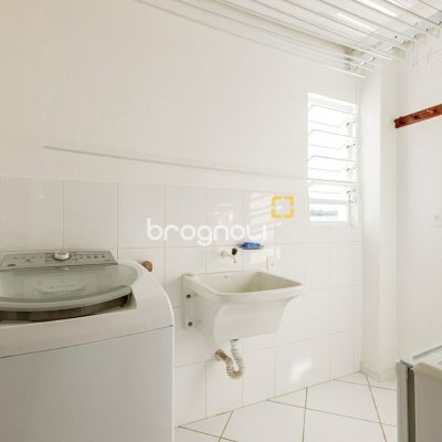 Casa com 176m², 4 quartos (sendo 2 suítes), 4 garagens, no bairro Ingleses em Florianópolis