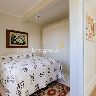 Casa com 176m², 4 quartos (sendo 2 suítes), 4 garagens, no bairro Ingleses em Florianópolis
