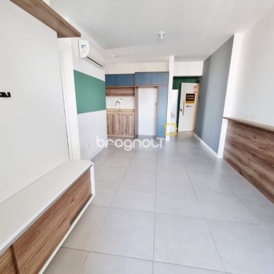 Apartamento com 69m², 2 quartos (sendo 1 suíte), 1 garagem, no bairro Campinas em São José