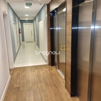 Apartamento com 69m², 2 quartos (sendo 1 suíte), 1 garagem, no bairro Campinas em São José