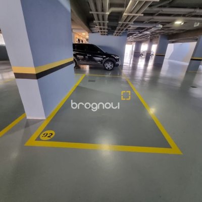 Apartamento com 69m², 2 quartos (sendo 1 suíte), 1 garagem, no bairro Campinas em São José
