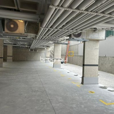 Loft com 37m², 1 quarto (sendo 1 suíte), 1 garagem, no bairro Pantanal em Florianópolis