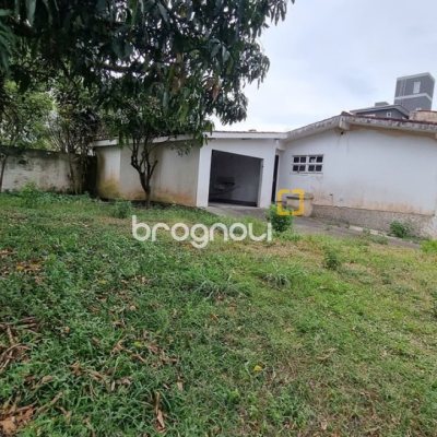 Terreno com 1288m², no bairro Ingleses em Florianópolis