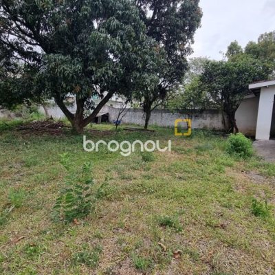 Terreno com 1288m², no bairro Ingleses em Florianópolis