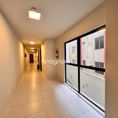 Sala com 163m², 2 garagens, no bairro Centro em Florianópolis
