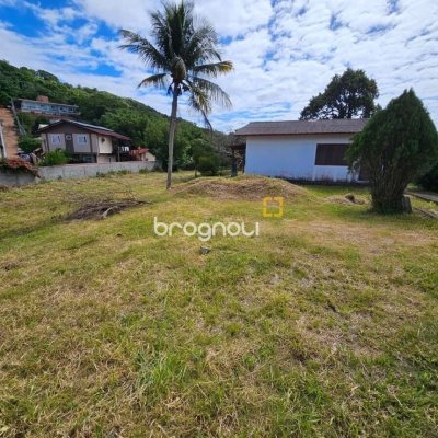 Terreno com 2017m², no bairro Cachoeira do Bom Jesus em Florianópolis