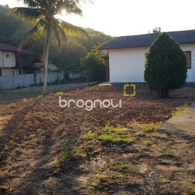 Terreno com 2017m², no bairro Cachoeira do Bom Jesus em Florianópolis