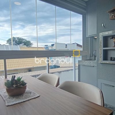 Apartamento com 109m², 3 quartos (sendo 1 suíte), 1 garagem, no bairro Canasvieiras em Florianópolis