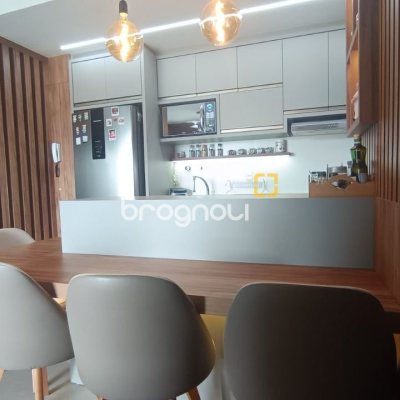Apartamento com 109m², 3 quartos (sendo 1 suíte), 1 garagem, no bairro Canasvieiras em Florianópolis
