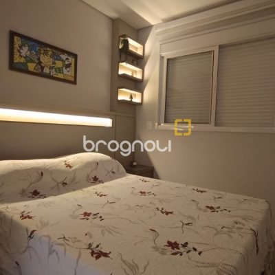 Apartamento com 109m², 3 quartos (sendo 1 suíte), 1 garagem, no bairro Canasvieiras em Florianópolis
