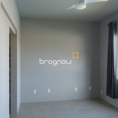 Casa com 151m², 3 quartos (sendo 1 suíte), 4 garagens, no bairro Ingleses em Florianópolis