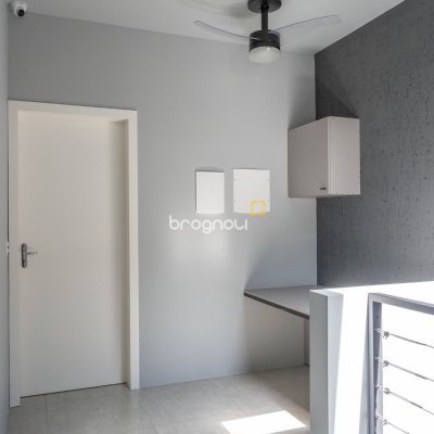 Casa com 151m², 3 quartos (sendo 1 suíte), 4 garagens, no bairro Ingleses em Florianópolis