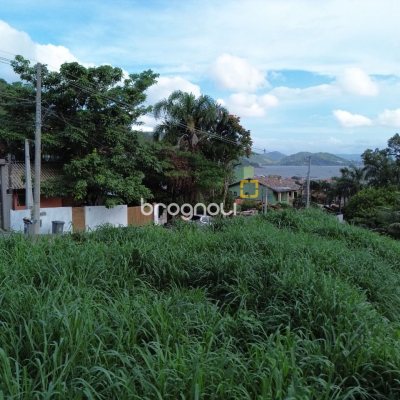 Terreno com 11123m², no bairro Sambaqui em Florianópolis