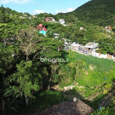 Terreno com 11123m², no bairro Sambaqui em Florianópolis