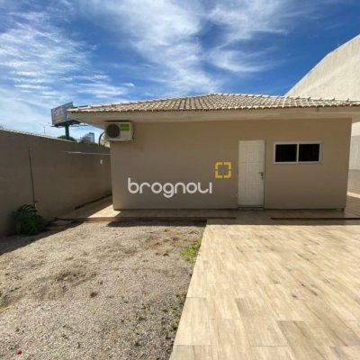 Casa com 189m², 3 quartos (sendo 1 suíte), 4 garagens, no bairro Nossa Senhora do Rosário em São José