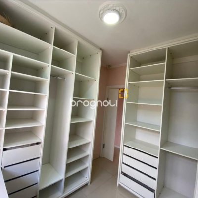 Casa com 189m², 3 quartos (sendo 1 suíte), 4 garagens, no bairro Nossa Senhora do Rosário em São José