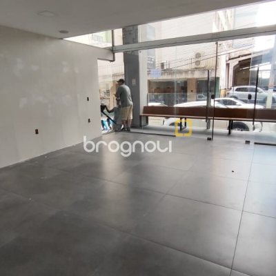 Loja com 68m², no bairro Centro em Florianópolis