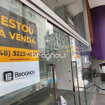 Loja com 68m², no bairro Centro em Florianópolis