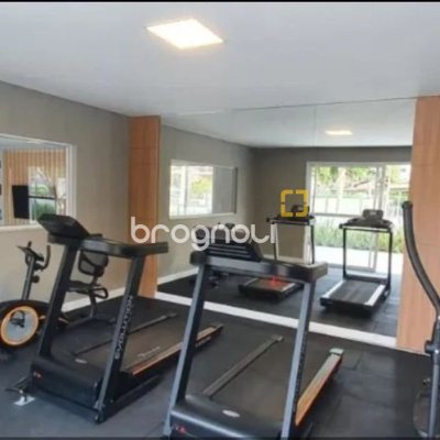 Apartamento com 83m², 2 quartos (sendo 1 suíte), 2 garagens, no bairro Ingleses em Florianópolis