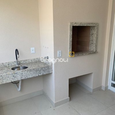 Apartamento com 83m², 2 quartos (sendo 1 suíte), 2 garagens, no bairro Ingleses em Florianópolis