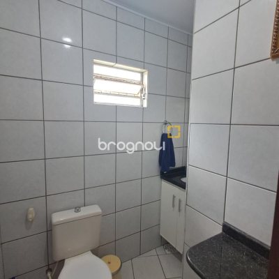 Casa com 140m², 4 quartos, 6 garagens, no bairro Ingleses em Florianópolis