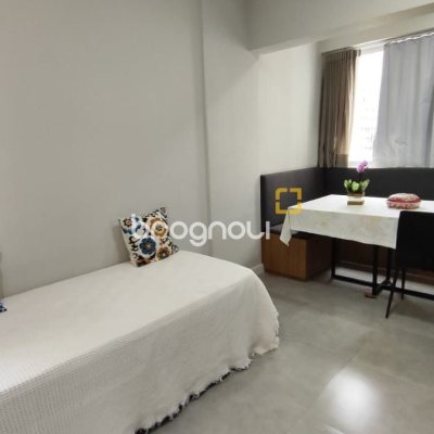 Studio com 47m², 1 quarto, 1 garagem, no bairro Centro em Florianópolis