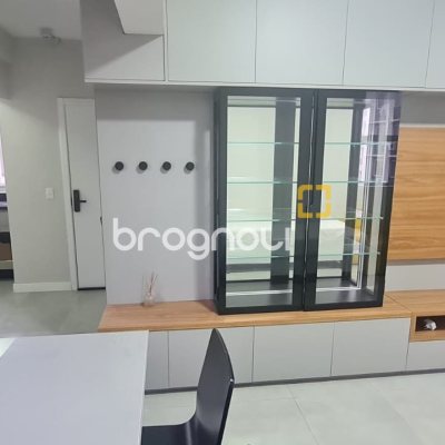 Studio com 47m², 1 quarto, 1 garagem, no bairro Centro em Florianópolis