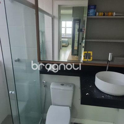 Studio com 47m², 1 quarto, 1 garagem, no bairro Centro em Florianópolis