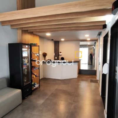 Studio com 47m², 1 quarto, 1 garagem, no bairro Centro em Florianópolis