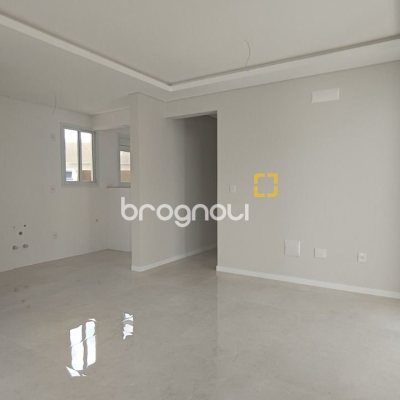 Apartamento com 116m², 2 quartos (sendo 1 suíte), 2 garagens, no bairro Ingleses em Florianópolis