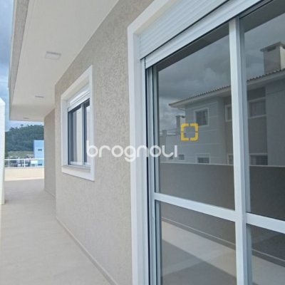 Apartamento com 116m², 2 quartos (sendo 1 suíte), 2 garagens, no bairro Ingleses em Florianópolis