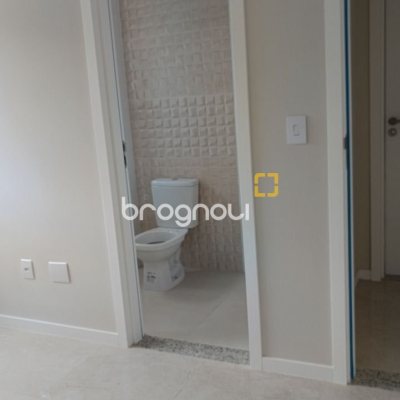 Apartamento com 116m², 2 quartos (sendo 1 suíte), 2 garagens, no bairro Ingleses em Florianópolis