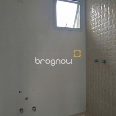 Cobertura com 164m², 3 quartos (sendo 1 suíte), 2 garagens, no bairro Ingleses em Florianópolis