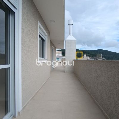 Cobertura com 164m², 3 quartos (sendo 1 suíte), 2 garagens, no bairro Ingleses em Florianópolis