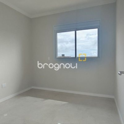 Cobertura com 196m², 3 quartos (sendo 1 suíte), 2 garagens, no bairro Ingleses em Florianópolis