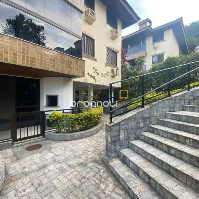 Apartamento com 76m², 3 quartos (sendo 1 suíte), 2 garagens, no bairro Praia Brava em Florianópolis