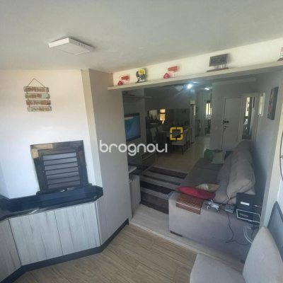 Apartamento com 76m², 3 quartos (sendo 1 suíte), 2 garagens, no bairro Praia Brava em Florianópolis