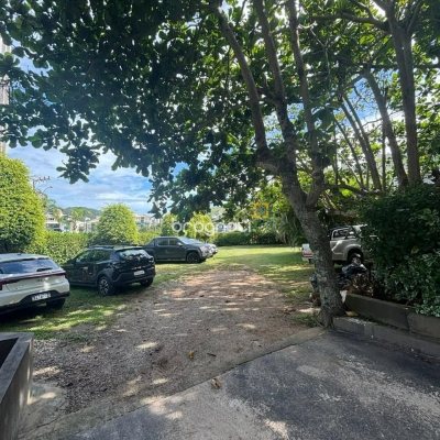 Apartamento com 76m², 3 quartos (sendo 1 suíte), 2 garagens, no bairro Praia Brava em Florianópolis