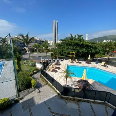 Apartamento com 76m², 3 quartos (sendo 1 suíte), 2 garagens, no bairro Praia Brava em Florianópolis