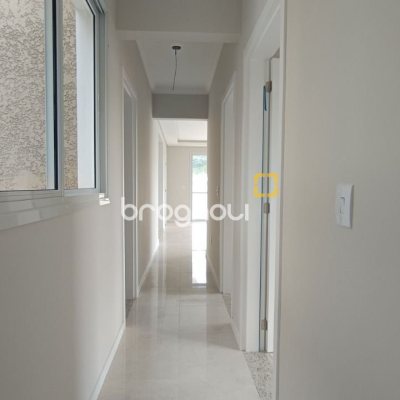 Cobertura com 171m², 3 quartos (sendo 1 suíte), 2 garagens, no bairro Ingleses em Florianópolis
