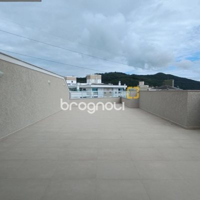 Cobertura com 171m², 3 quartos (sendo 1 suíte), 2 garagens, no bairro Ingleses em Florianópolis