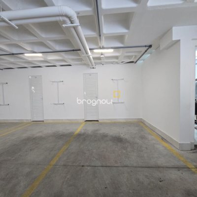 Apartamento com 35m², 1 quarto, 1 garagem, no bairro Campeche em Florianópolis
