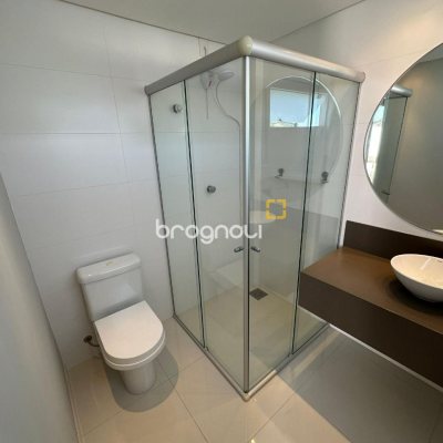 Cobertura com 118m², 3 quartos (sendo 1 suíte), 2 garagens, no bairro Trindade em Florianópolis