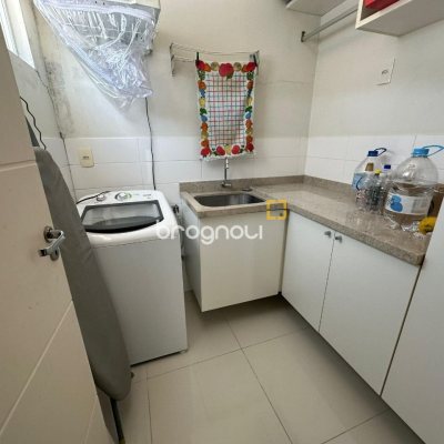 Cobertura com 118m², 3 quartos (sendo 1 suíte), 2 garagens, no bairro Trindade em Florianópolis